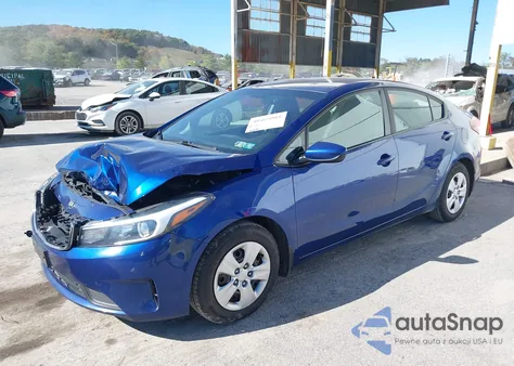 2018 Kia Forte Lx z USA, uszkodzony, nr VIN 3KPFK4A76JE219836
